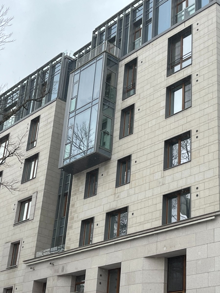 Продажа 4-комнатной квартиры, Санкт-Петербург, Смольная набережная,  8к2