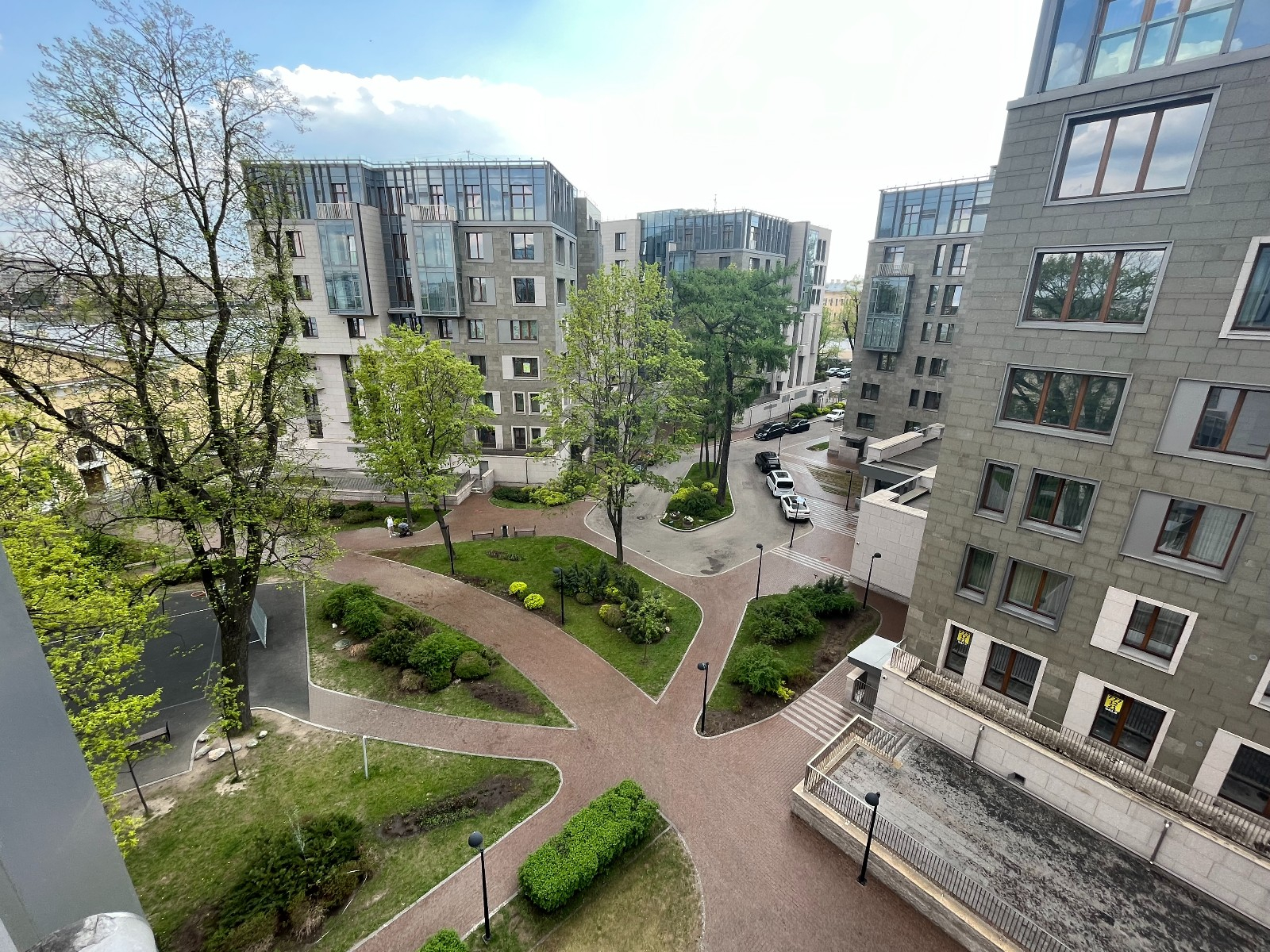 Продажа 4-комнатной квартиры, Санкт-Петербург, Смольная набережная,  8к2