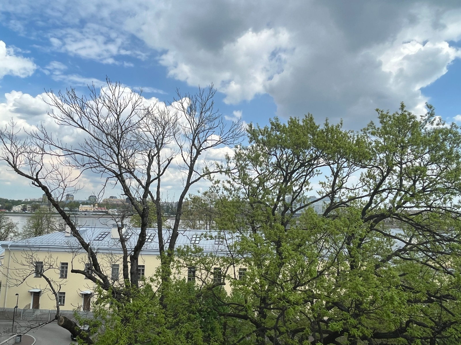 Продажа 4-комнатной квартиры, Санкт-Петербург, Смольная набережная,  8к2