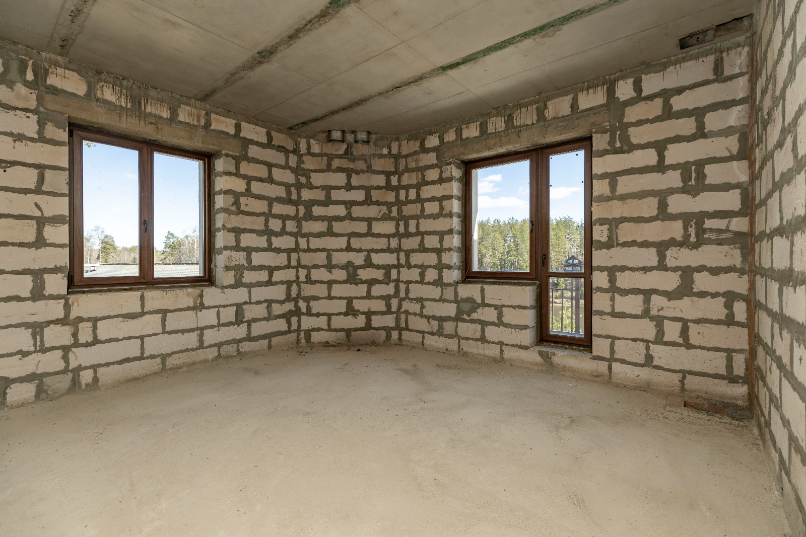 Продажа дома, 950м <sup>2</sup>, 25 сот., Ленинградская, Ленинское,  Солнечная Поляна